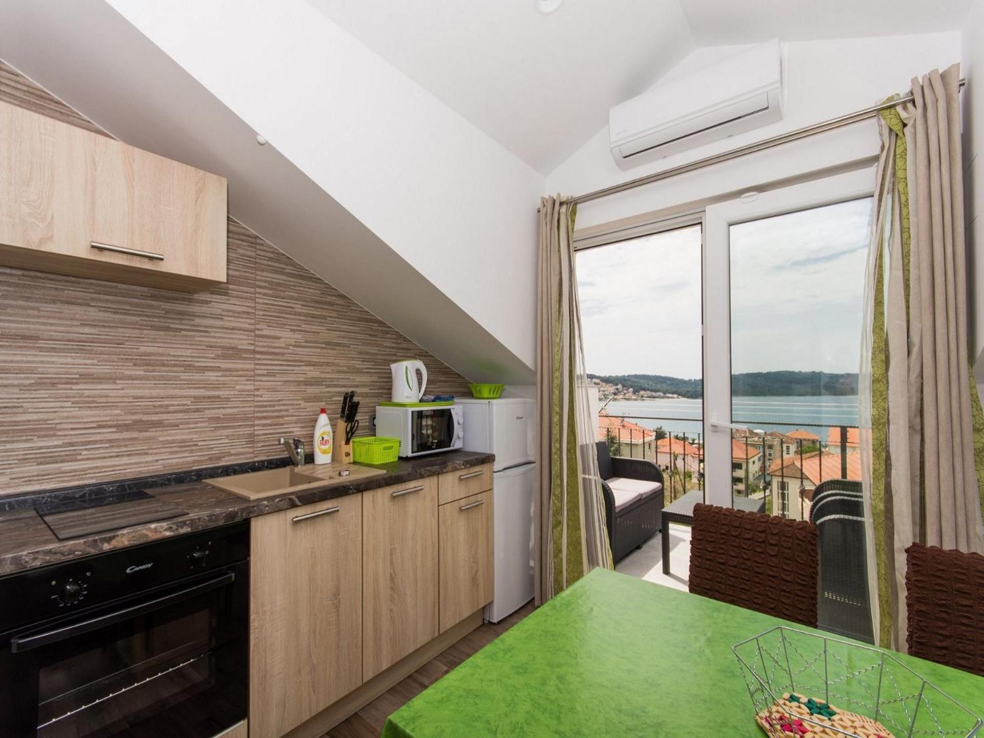 Apartment Tamara Trogir Ngoại thất bức ảnh